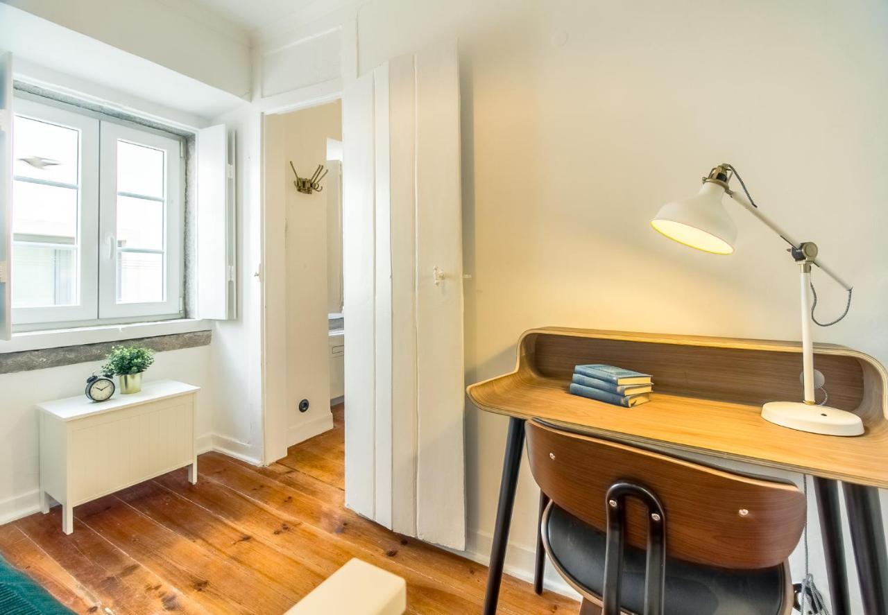 Unique And Stylish Flat In Historic * Lissabon